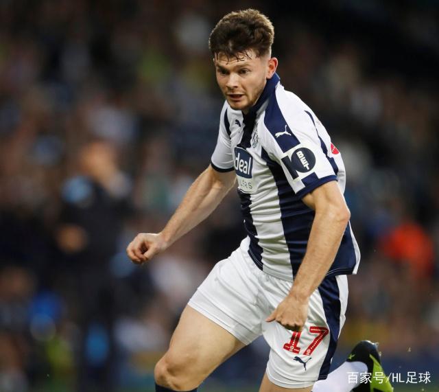 她在发球局 她在发球局