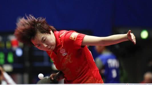 两队交锋的 两队交锋的