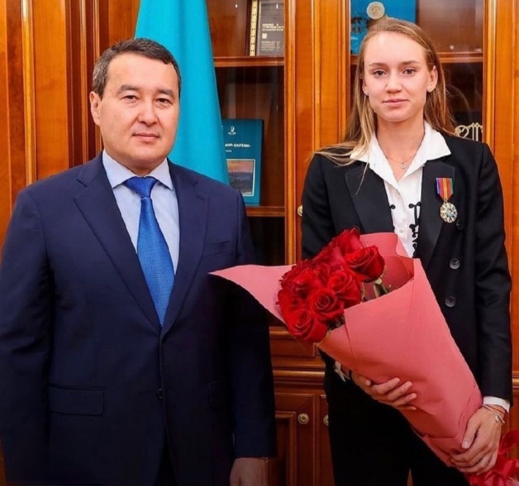 尼黑与法甲 尼黑与法甲